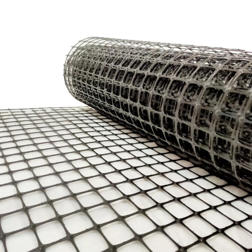 Factory ISO Soil Slope Walls Reinforcement High Strength Polyester Black Geogrid 50-50kn Gravel Grid