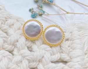 Quality Vintage Gold Color Earrings Set Round Shape Pearl Earrings For Women Simple Square Round Fashion Earring Party Jewelry wholesale