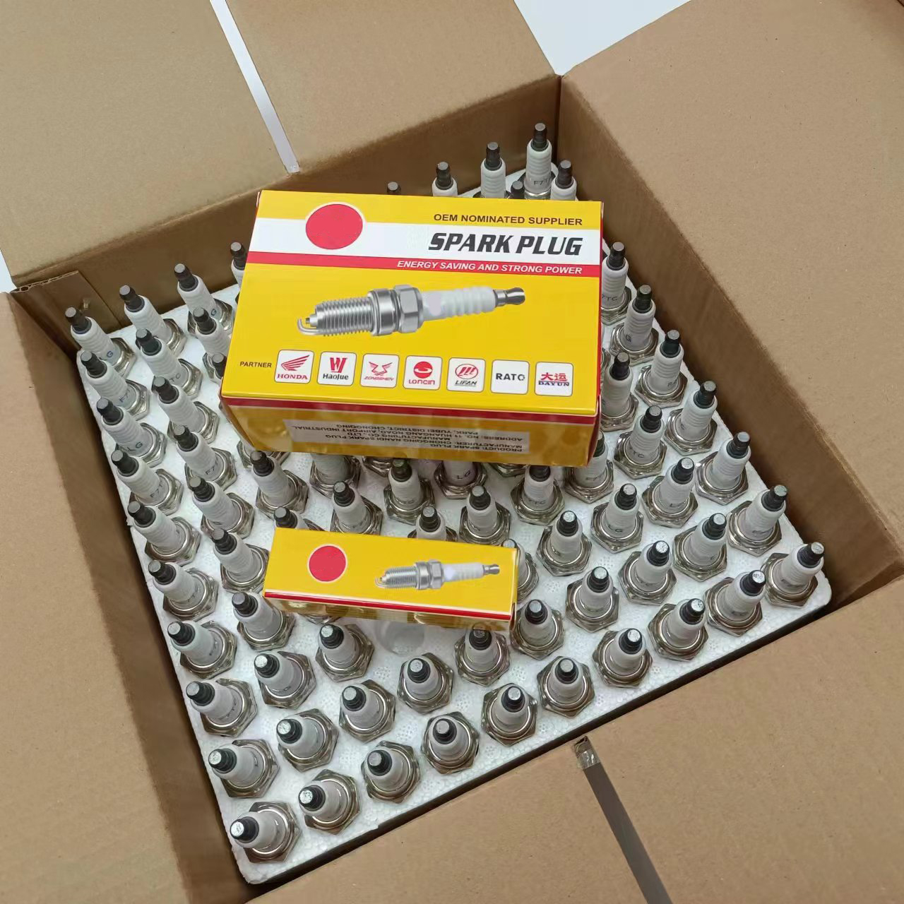 Genuine Spark Plug F7TC for Food Shop GX160 Auto Engine Spare Parts