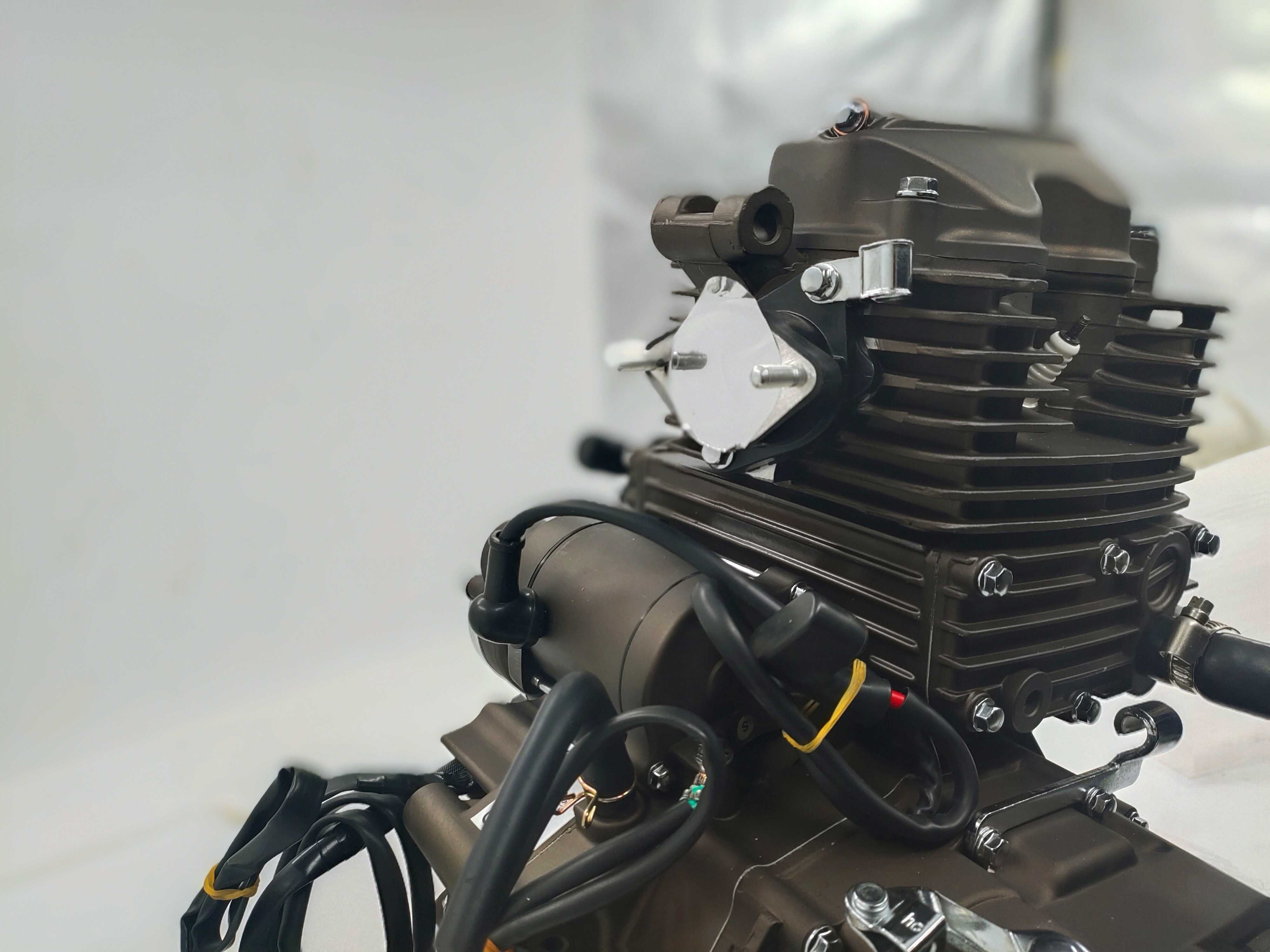 DAYANG LIFAN CG150cc Cool Engine Motorcycle Assembly with Kick Start and 1 Cylinder