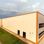 Portal Frame Steel Structure Warehouse , Prefabricated Metal Warehouse Buildings
