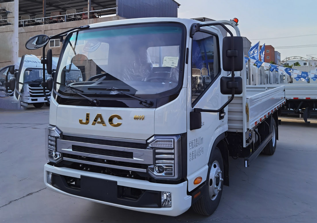 JAC Shuailing S3 130HP 4.18M Single Row Fence Light Truck New Or Used