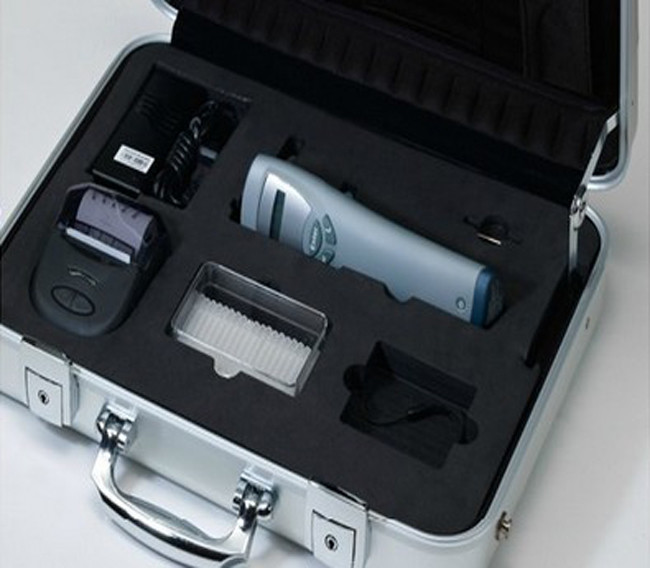 High Accuracy Eye Clinic Equipment , Portable Rebound Eye Care Tonometer No Anesthesia