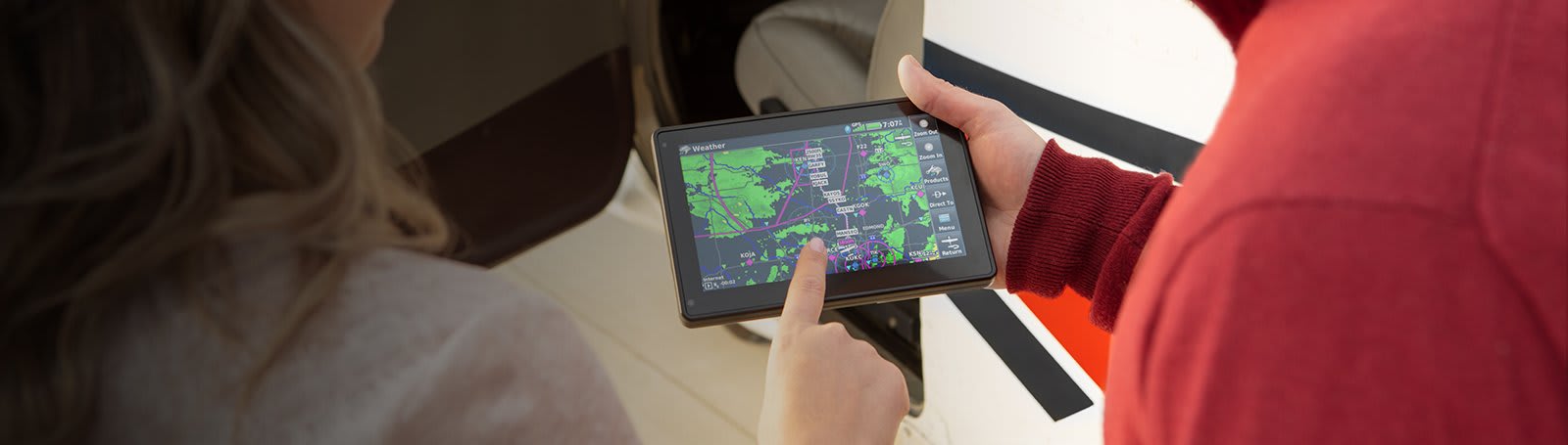 Garmin Aero 760, Advanced Portable Aviation Navigation with a 7-Inch Display