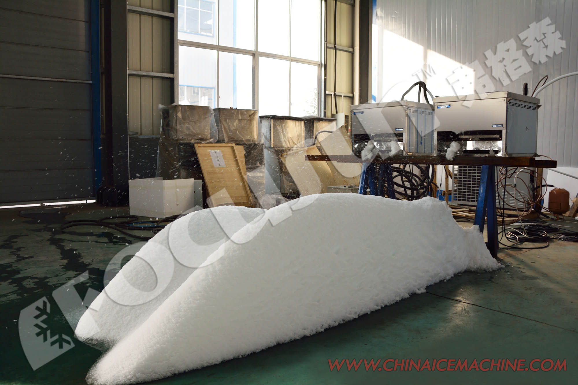 Long Service Life Focusun FAS-650G Ski Resort Snow Machine with Copeland Compressor