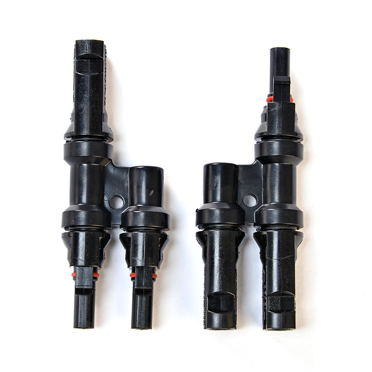 1000v DC Solar Pv Cable 4.0mm2 Conductor Material Copper with IP67 Protection Degree and Pv004 Crimping Tool
