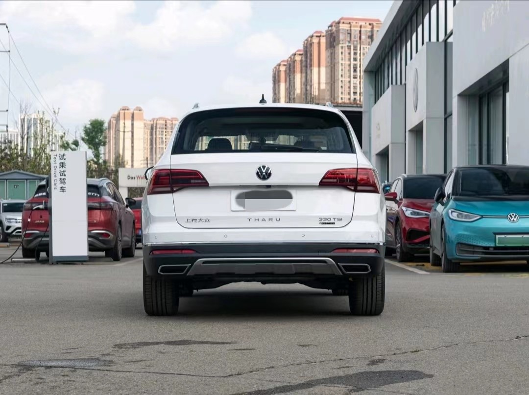 VW Tharu 2022 330TSI 4wd Luxury Edition Compact SUV 95 # Gasoline New