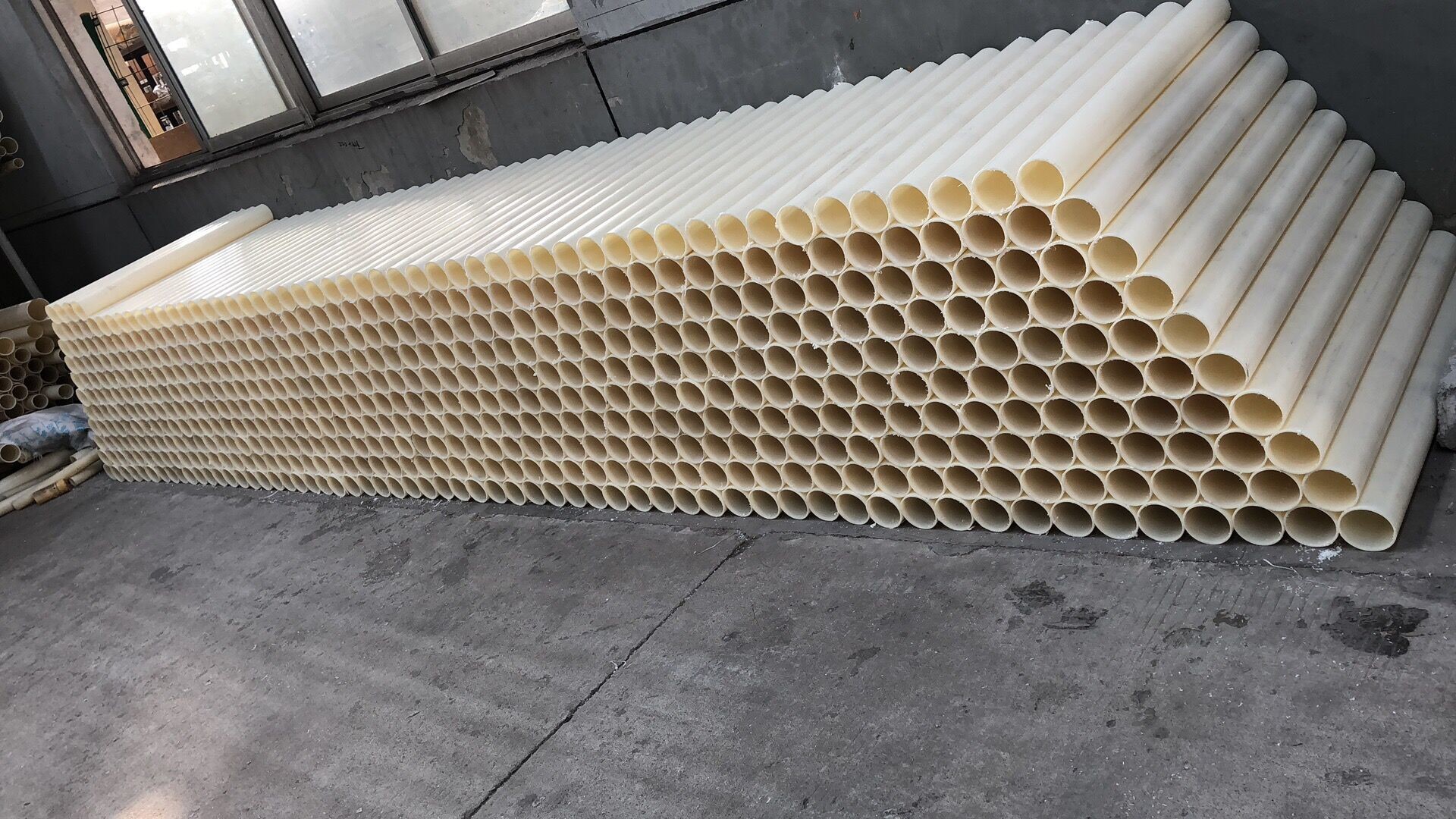 Silicon Fine Bubble Tube Diffuser Alkali Acid Resistance Low Pressure Loss