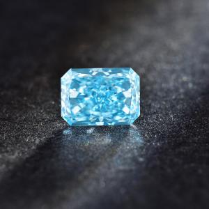 Quality Loose CVD Vivid Lab Grown Blue Diamonds Radiant Shape VVS Clarity wholesale