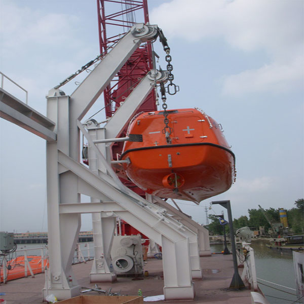 SOLAS Approved FRP 26Persons Tanker Ships Totally Enclosed Motor Propelled Survival Craft TEMPSC