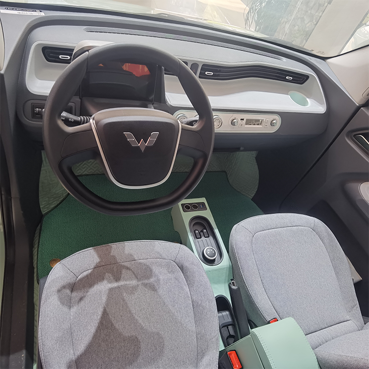 Energy Vehicle Wuling Hongguang Mini EV Car 2023 Chinese 4 Wheels Four Seats Auto with Ternary Lithium Electricity Battery