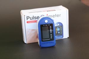 Quality 2 AAA Batteries Powered Fingertip Blood Oxygen Tester For Family wholesale