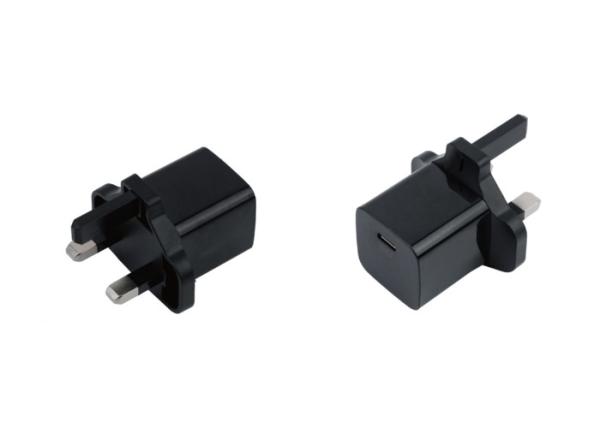 Compact Black Power Delivery PD Adapter Over Voltage Protection 20W Power