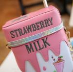Summer new shoulder bag diagonal female milk box shape straw embroidery female