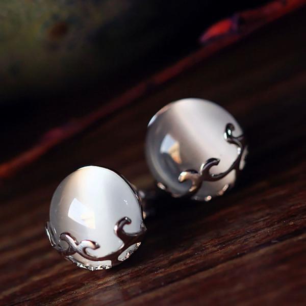 Sterling Silver White Moon Stone Stud Earrings Vintage Thai Silver Jewelry