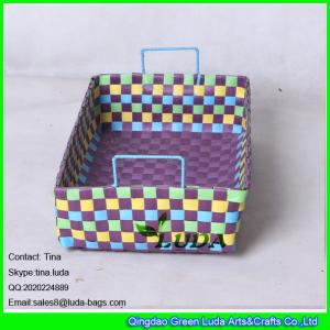 Quality LDKZ-035 colorful handwoven desk drawer organizer home strapping self woven basket with handles wholesale