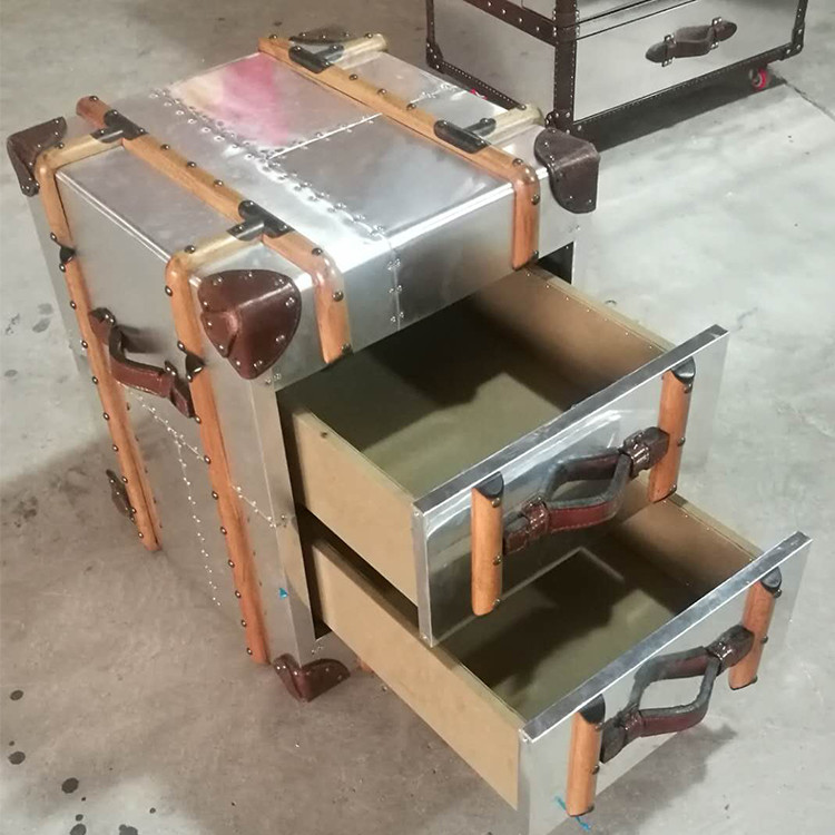 Small Decorative Aluminum Storage Trunks With Drawers and Rattan