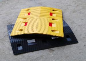 Quality 50mm Height High Purity Rubber Black Yellow 9kg Driveway Speed Bumps wholesale
