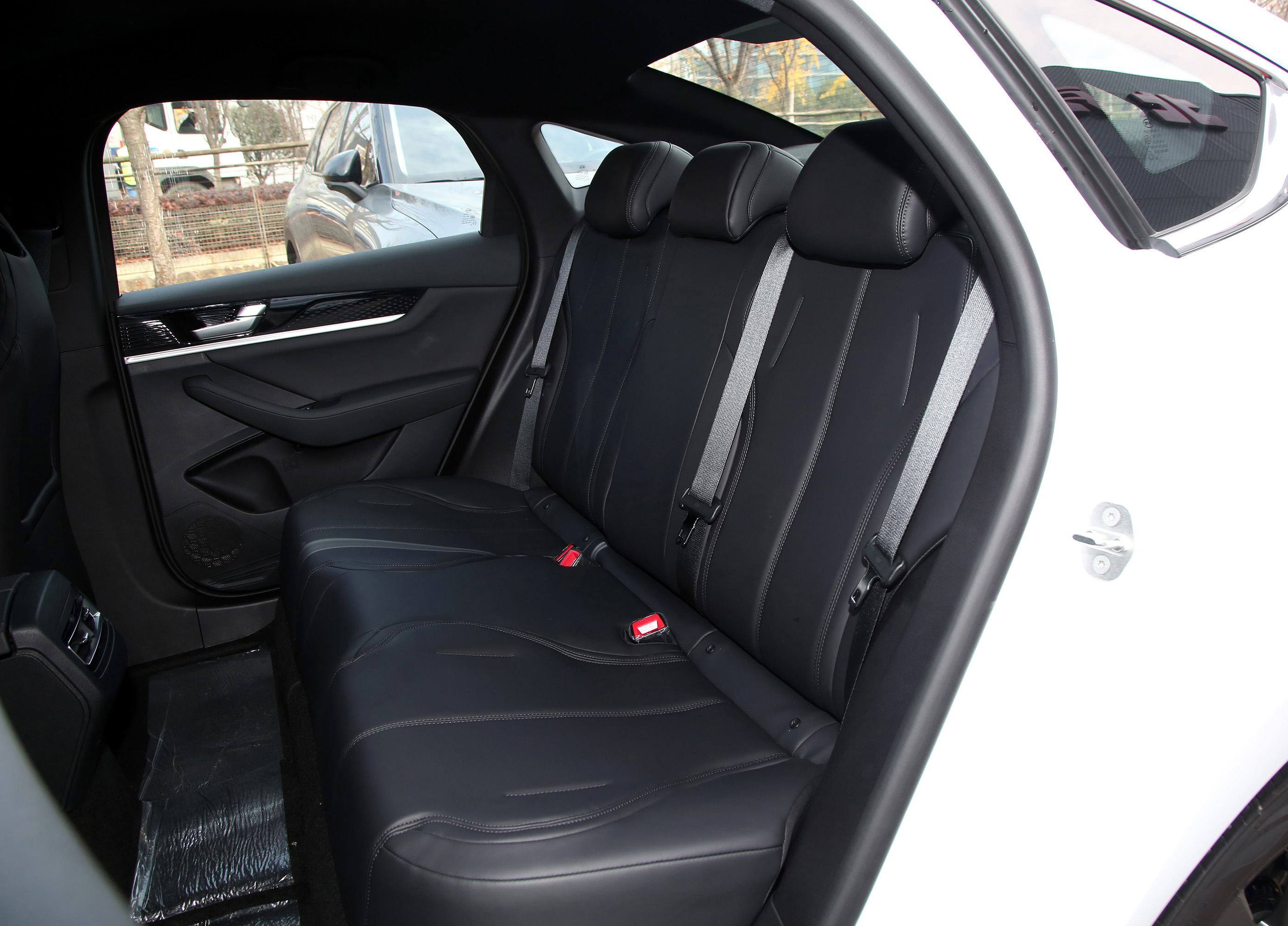 2024 BYD Qin Plus 55km/120km Honor Model China D-MI Plug in Hybrid Car