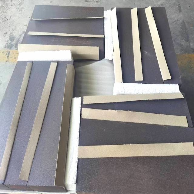 Refractory High Temperature Magnesia Chrome Brick For Mixers Pouring Landles