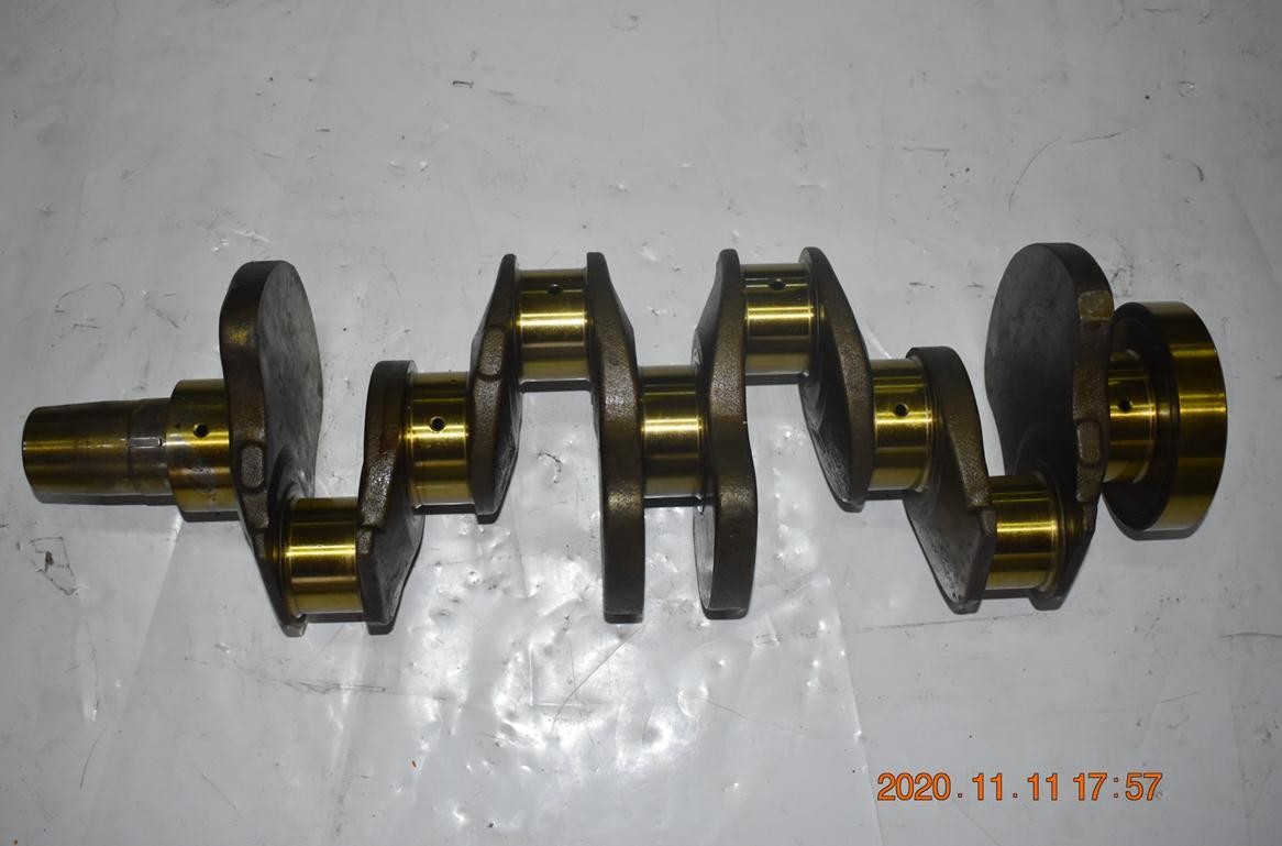 Excavator Diesel Engine Parts 3304 Crankshaft For CAATerpillar CAAT 4N7692 4N-7692 215B 215C 225D