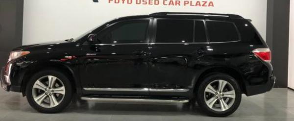 Highlander 2012 3.5L 4WD 7-seater Luxury Version GAC Toyota Mid-size SUV
