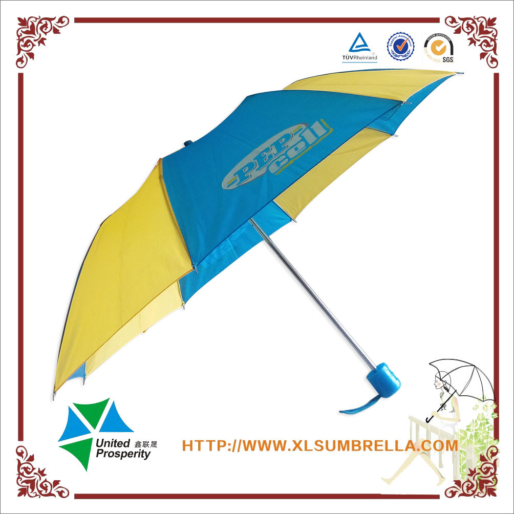 Waterproof Windproof Folding Umbrella With 8mm Metal Shaft