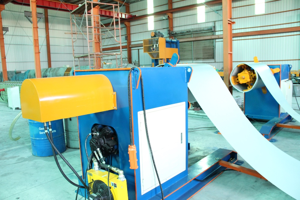 0.2mm - 0.8mm Thickness Corrugated Roof Sheeting Machine 3KW With Cycloidal Reducer