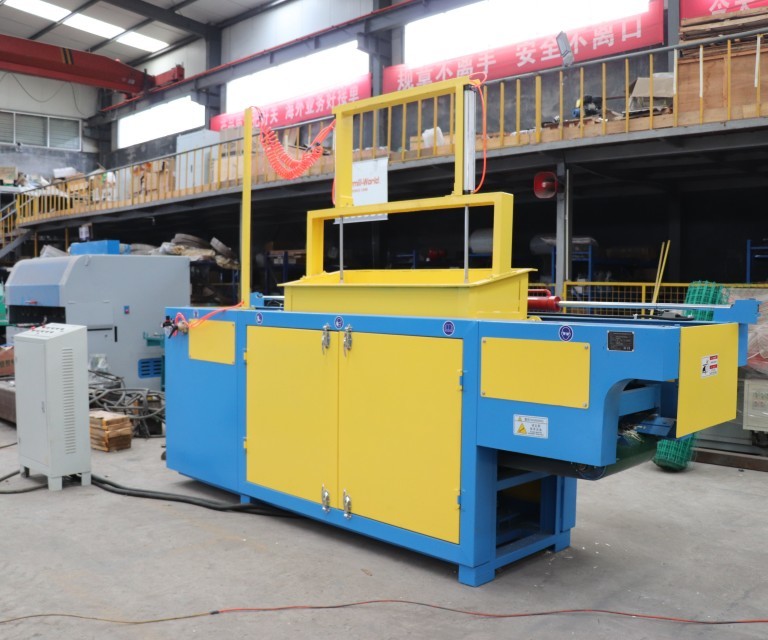 Chips Pine wood sawdust mill wood chipping machine wood shaving machine for animal/horse/chicken bedding