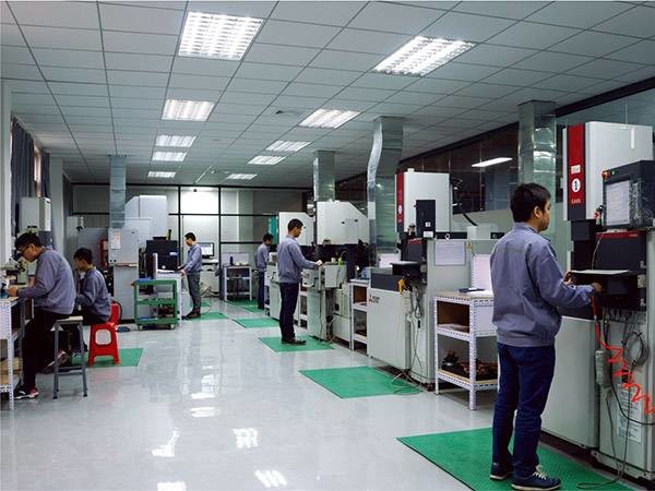 SCM435 High Precision Wire Cutting Mould Parts , TOP JAW Mould Parts