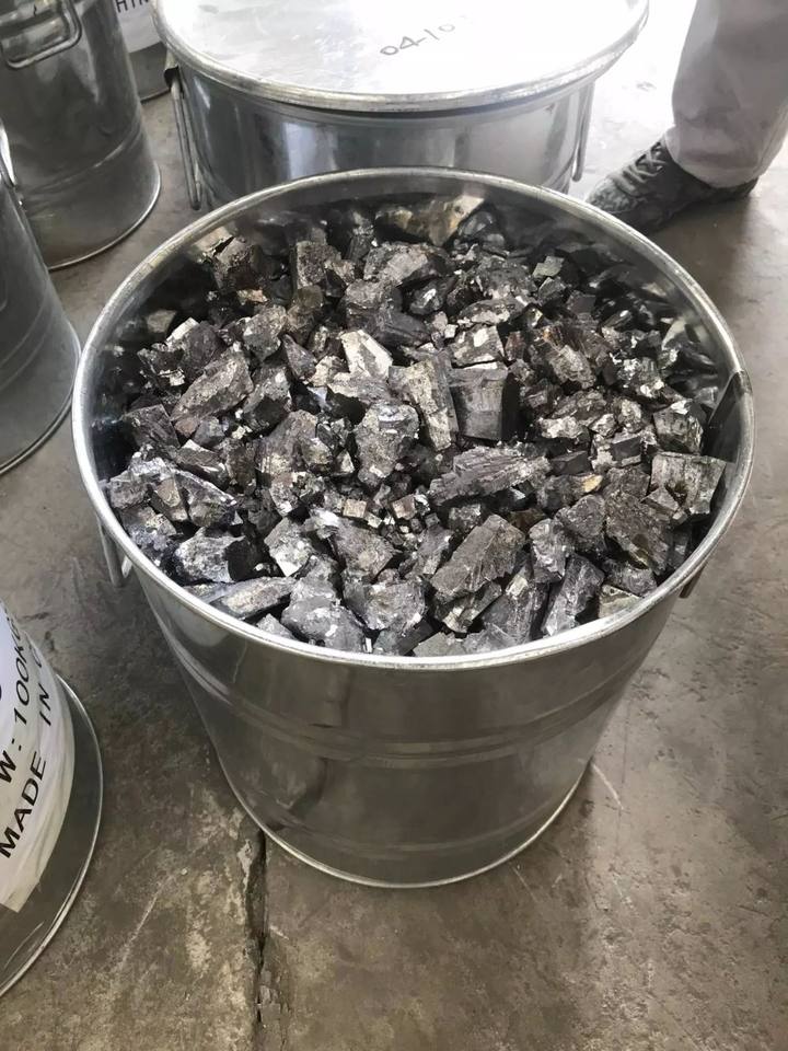 FeV40 Ferro Vanadium Iron Alloy For Steel Making And Foundry