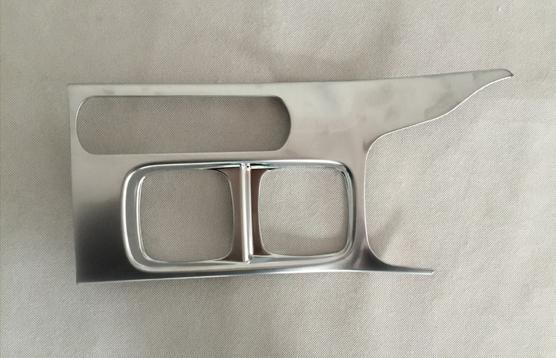 SUZUKI VITARA 2015 2016 Auto Interior Trim Parts Chromed Cup Holder Frame