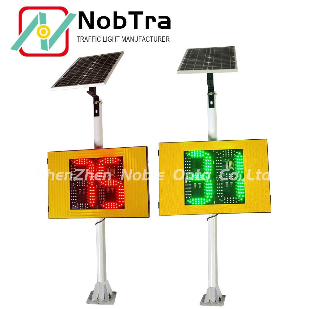 Customizable Solar Speed Limit Sign with Red and Green LED Display and IP 54 Weatherproofing