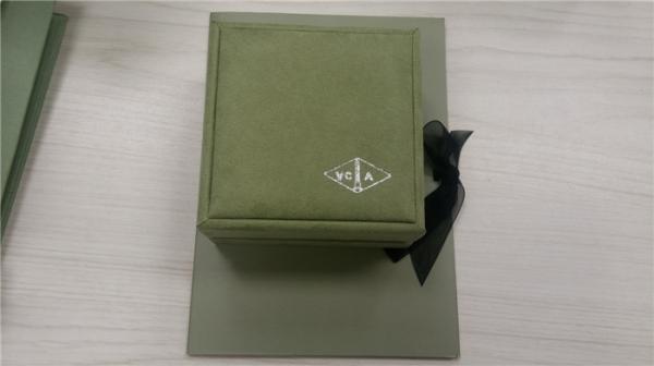 Van Cleef & Arpels Original Earring and Ring Jewelry Full Set Gift Box with