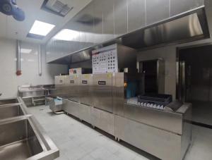 Quality 400L/H 380V Rack Conveyor Dishwasher Dishwashing Equipment 55-95 Temperature Range wholesale