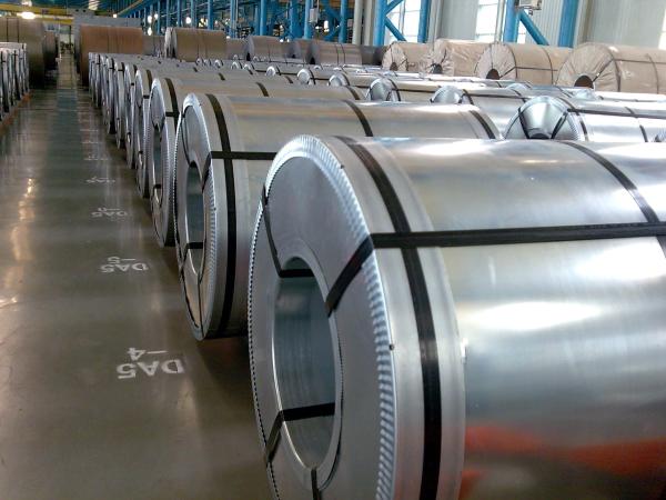 Hot Dipped Galvanized Sheet Metal Coils / GI Steel Coil Grade DX51D ZINC 40G
