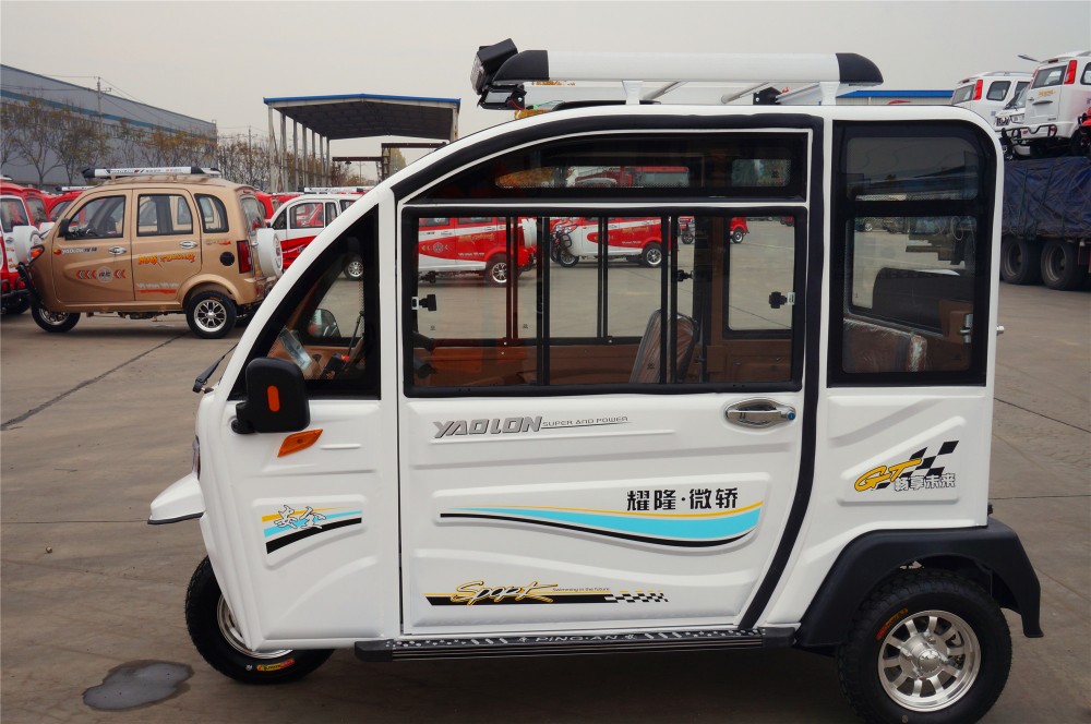 China BrandFor Sale Adult 3 WheelTrike DumpTruck TricycleTuk Tuk Taxi Passenger Tricycle Petrol Type