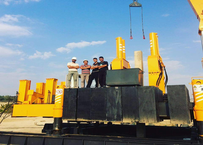 No Noise Concrete Hydraulic Static Pile Driver , Square Pile Driving Equipment With 1 Year Warranty For