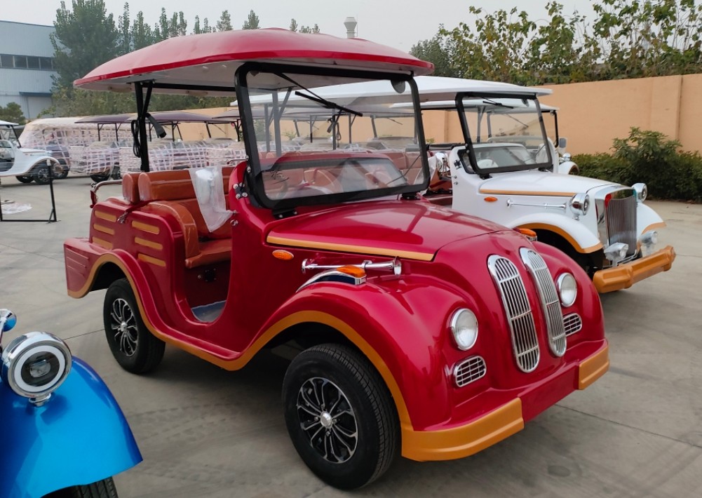 OEM Red Color Classic Golf Cart 6 Seaters 220V 4kw Ac Motor 72V*100AH