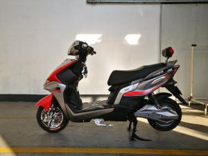 Quality 72v 2 Wheeled Cool Electric Bicycle Scooter 65km Drive Distance For Adults wholesale