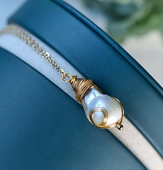 New Trendy Natural Pearl Necklace For Women Copper Natural Baroque Pearl Necklace Jewelry Party Wedding Choker Necklace