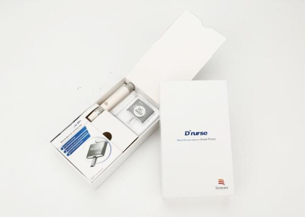 Multiple Language Mobile Blood Glucose Monitor , Blood Sugar Level Meter Wide