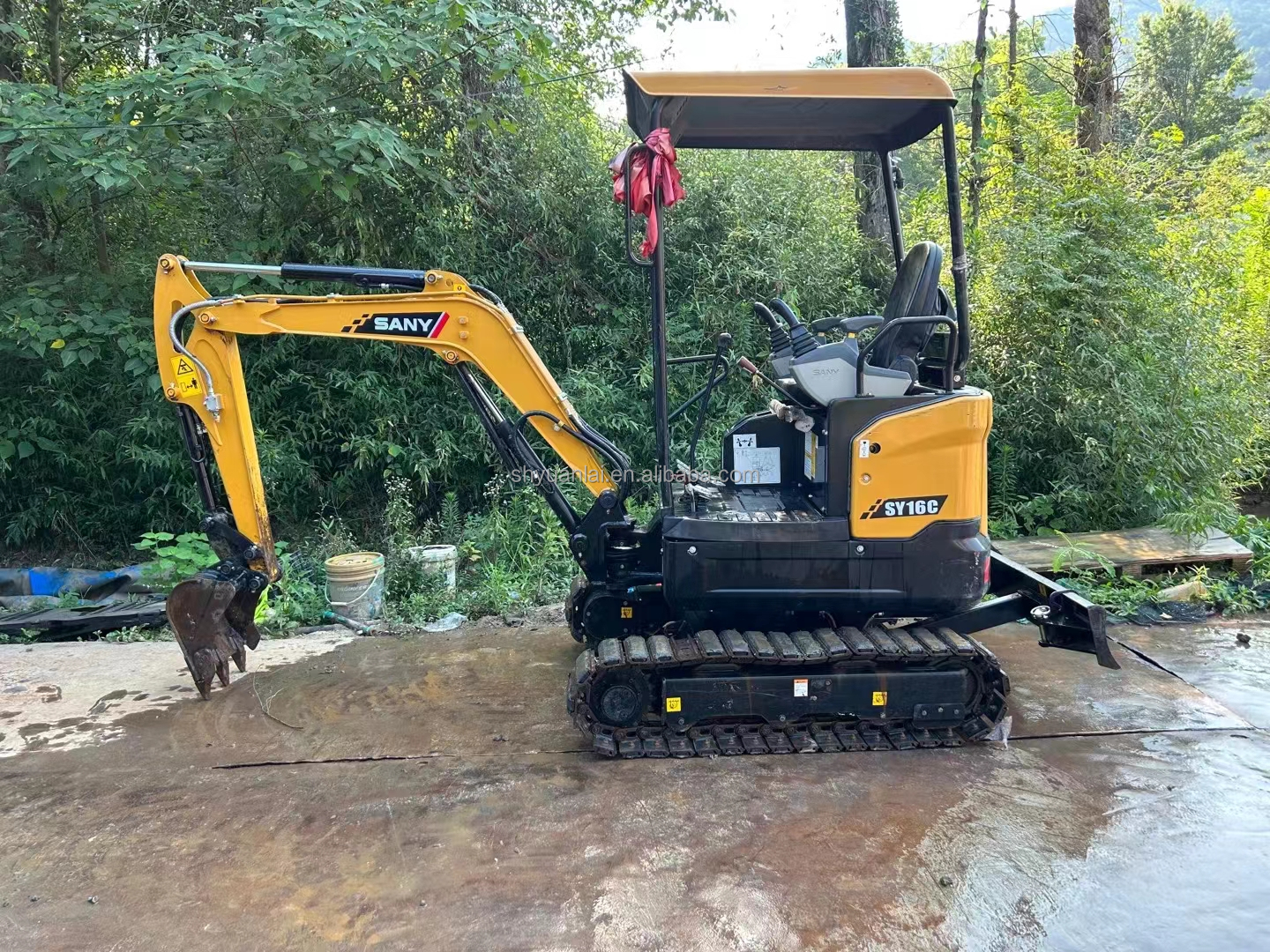 Used SANY 16 Excavator With Original Hydraulic Valve And 0-2000 Working Hours