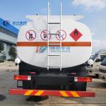 LHD / RHD Faw 4x2 8m3 Gallons Fuel Oil Delivery Truck Fuel Transport Tanker