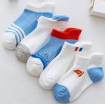 Eco Friendly Seamless Kids Cotton Socks , Customized Logo Kids Designer Socks