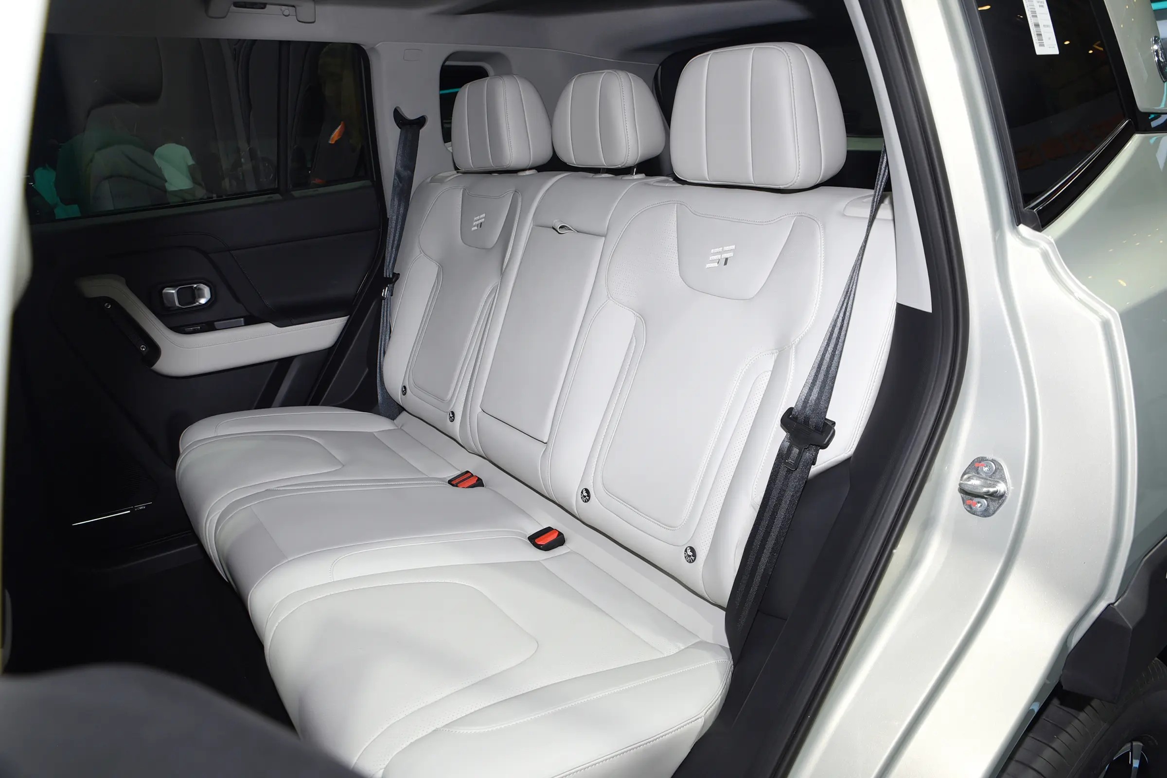 2024 2023 SUV Cherry Chery Jetour Traveller Auto T-1 T1 T2 T3 Automatic Hybrid Phev 1.5 T 2.0t 2.0 Aw Luxury Jetour Traveler