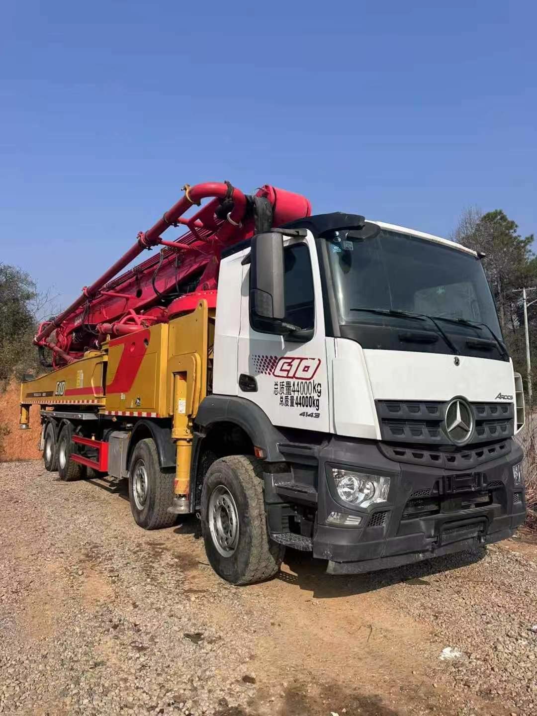 2021 Sany Heavy Industry Concrete Pump Truck 65m Installed Mercedes Chassis Price