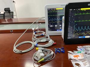 China Multifunctional Veterinary Vital Signs Monitor , Multi Parameter Monitor 15 Inch on sale