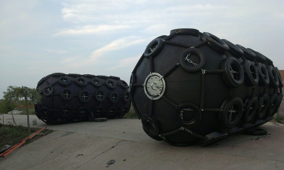 Anti Collision Ship To Ship Fishing Boat Marine Rubber Fender Marine Fender Boards