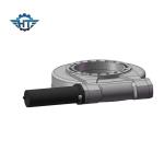 SE9 Slewing Bearing Drive Automotive Lifts Vertical Slewing Drive For Solar